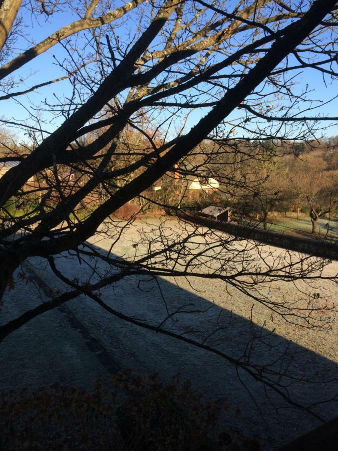 ラ・ウルプ Le Jardin Des Sources Bed & Breakfast エクステリア 写真