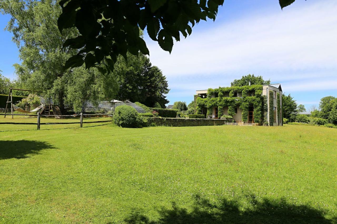 ラ・ウルプ Le Jardin Des Sources Bed & Breakfast エクステリア 写真