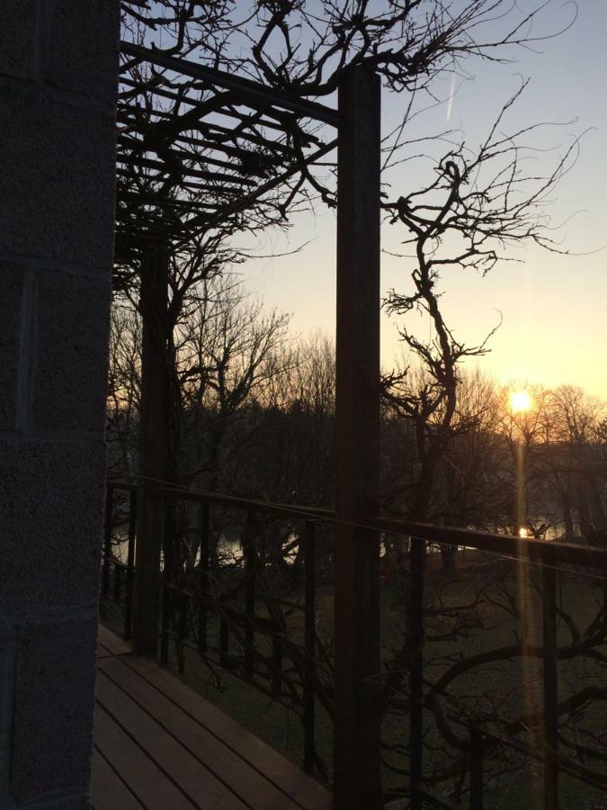ラ・ウルプ Le Jardin Des Sources Bed & Breakfast エクステリア 写真